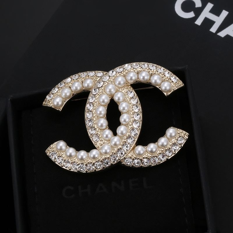 Ch**el brooches